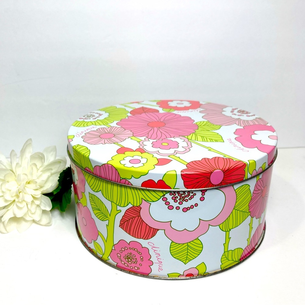 Clinique Limited Edition Floral Logo Round Tin Box White Pink Green